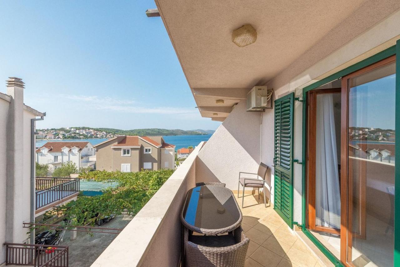 Apartments Ivana-Mira Округ Горни Экстерьер фото