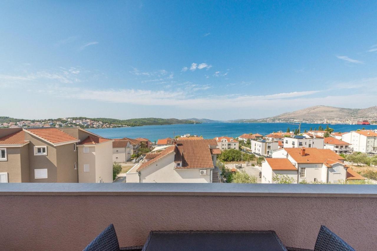 Apartments Ivana-Mira Округ Горни Экстерьер фото